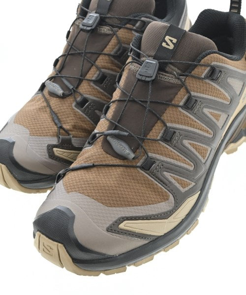 Salomon 運動鞋