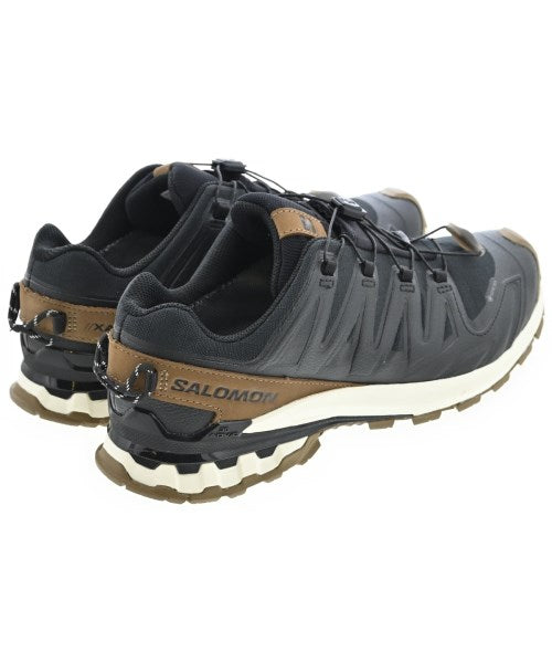 Salomon 運動鞋