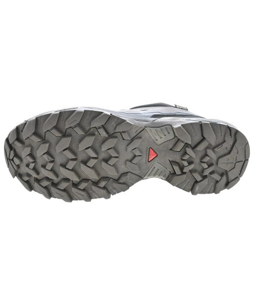 Salomon 運動鞋