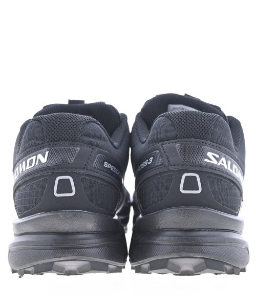 Salomon 運動鞋