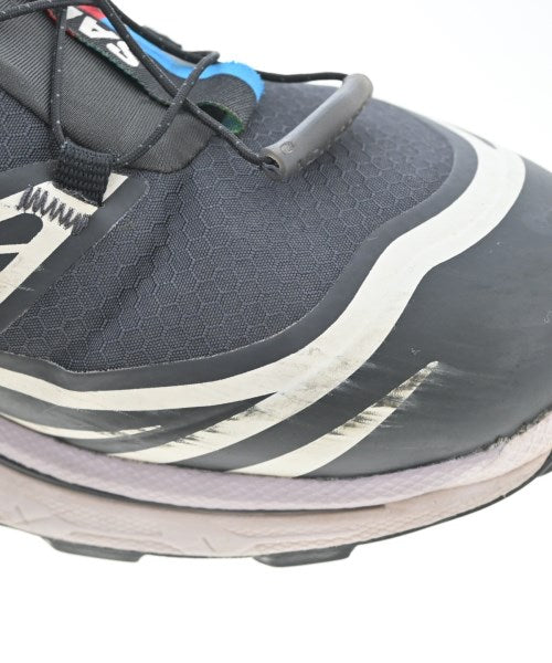 Salomon 運動鞋