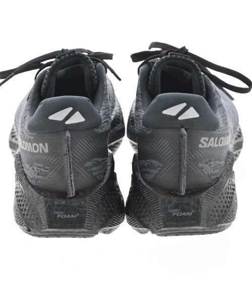 Salomon 運動鞋