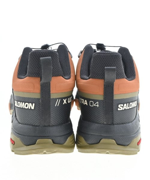 Salomon 運動鞋