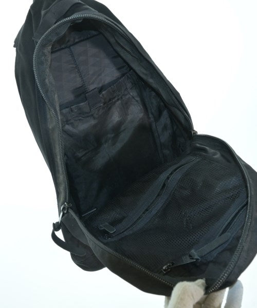 Pilgrim surf+Supply 背包