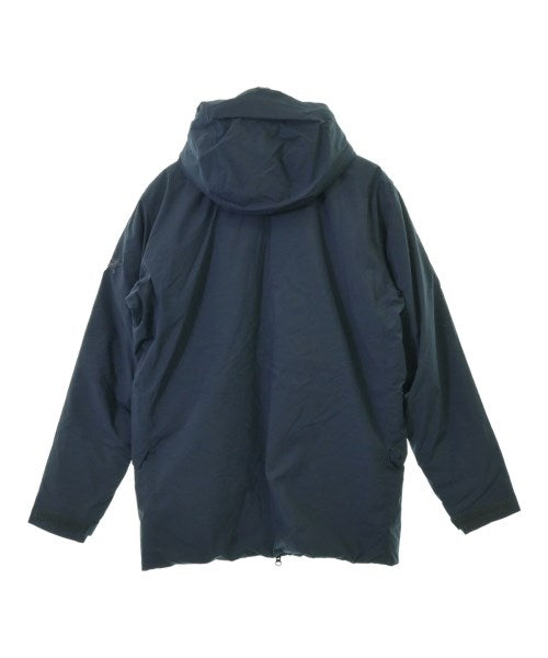 ARC'TERYX 羽絨夾克/背心