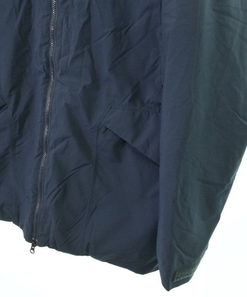 ARC'TERYX 羽絨夾克/背心