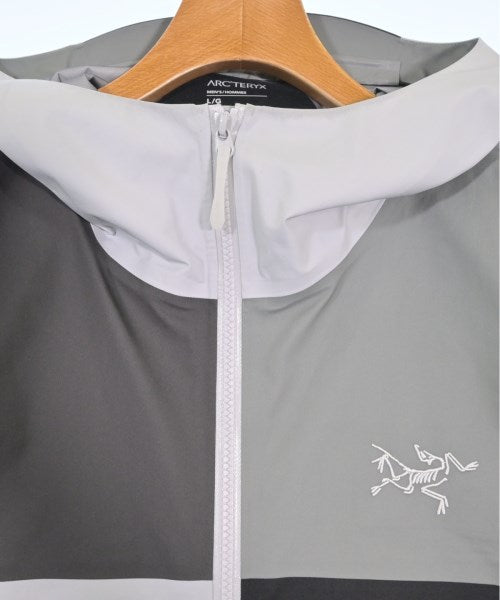 ARC'TERYX 山系外套