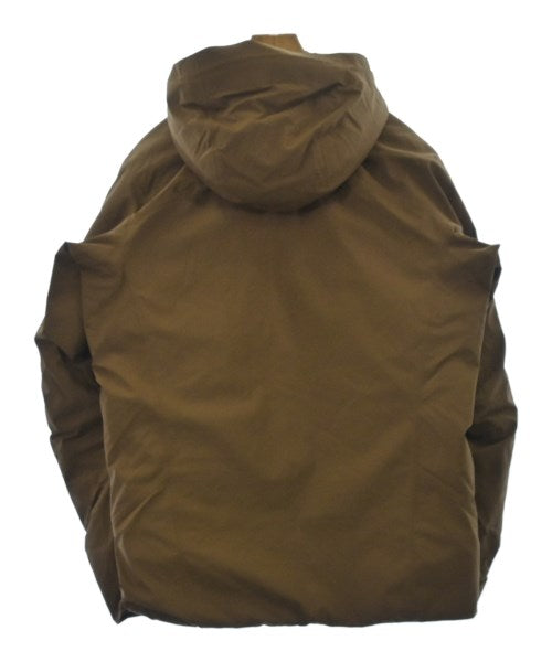ARC'TERYX 羽絨夾克/背心