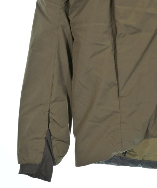 ARC'TERYX 羽絨夾克/背心