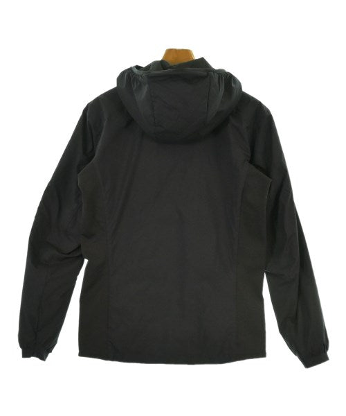 ARC'TERYX 羽絨夾克/背心