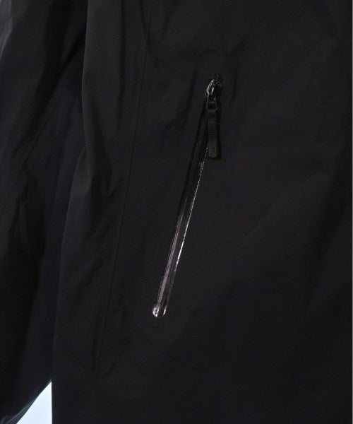 ARC'TERYX 斜紋夾克