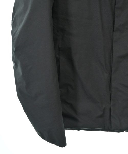 ARC'TERYX 羽絨夾克/背心