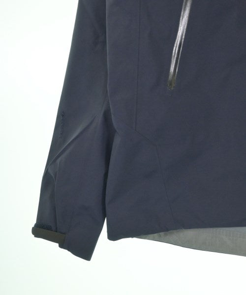 ARC'TERYX 山系外套