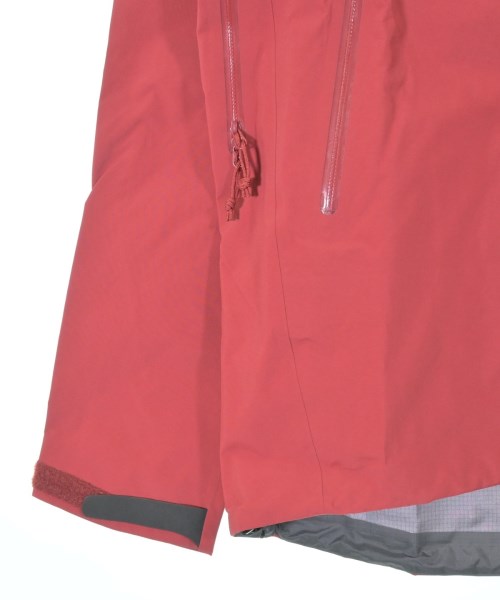 ARC'TERYX 山系外套