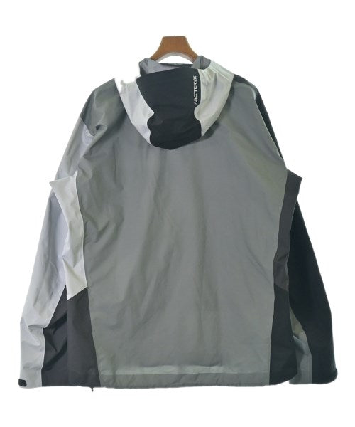 ARC'TERYX 山系外套