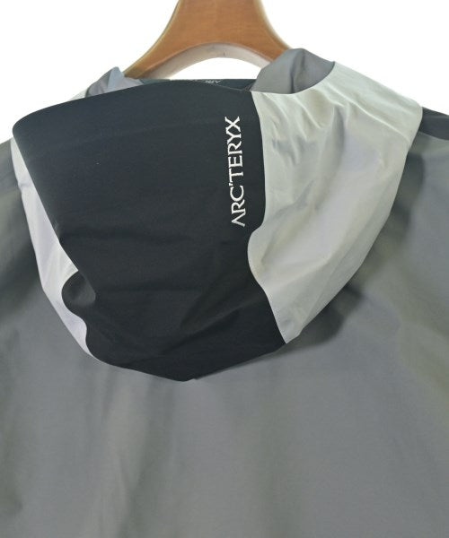 ARC'TERYX 山系外套