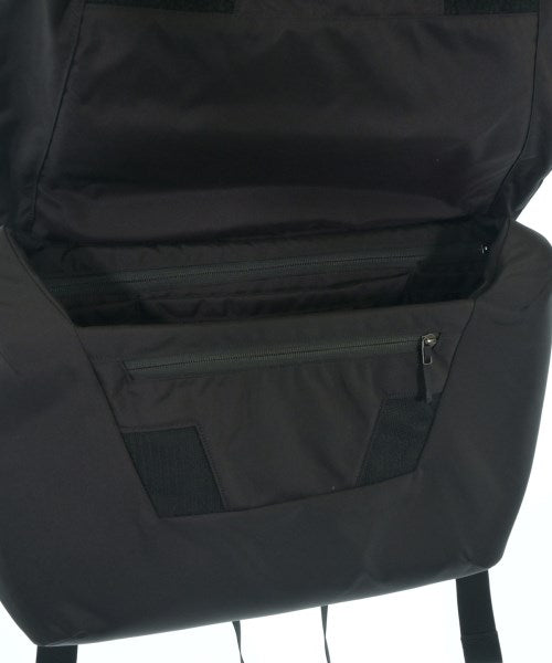 ARC'TERYX 肩背包