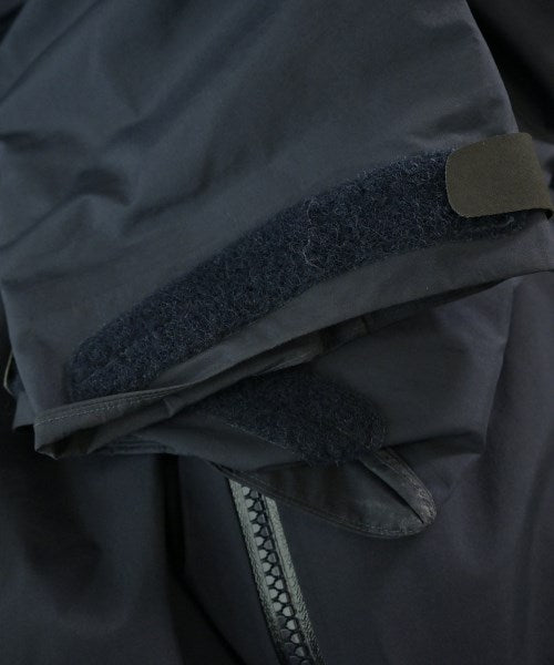 ARC'TERYX 羽絨夾克/背心