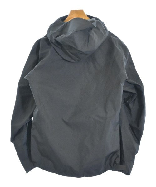 ARC'TERYX 山系外套