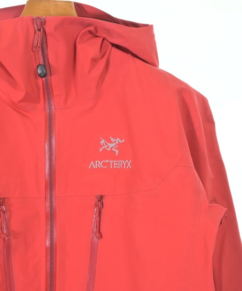 ARC'TERYX 山系外套