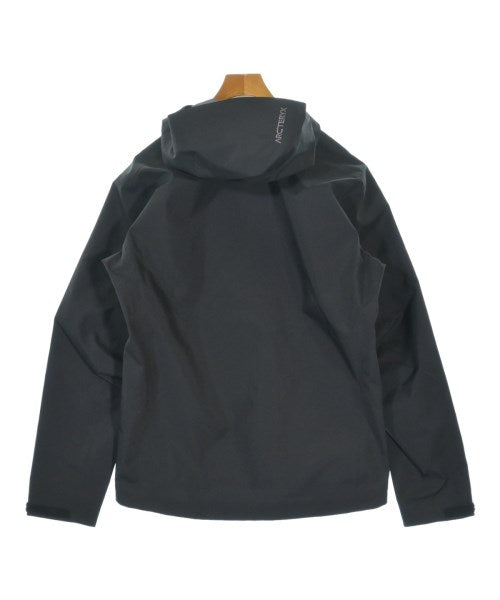 ARC'TERYX 山系外套