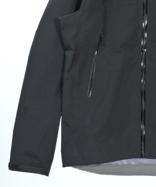 ARC'TERYX 山系外套