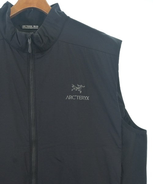 ARC'TERYX 羽絨夾克/背心