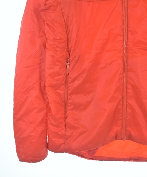 ARC'TERYX 羽絨夾克/背心