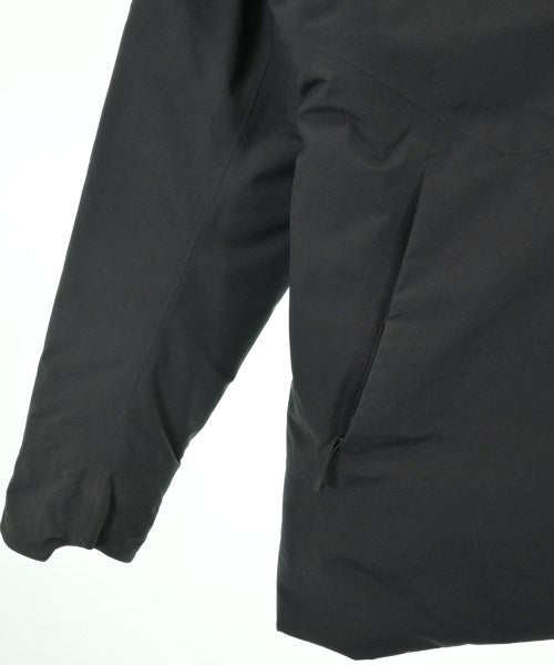 ARC'TERYX 羽絨夾克/背心