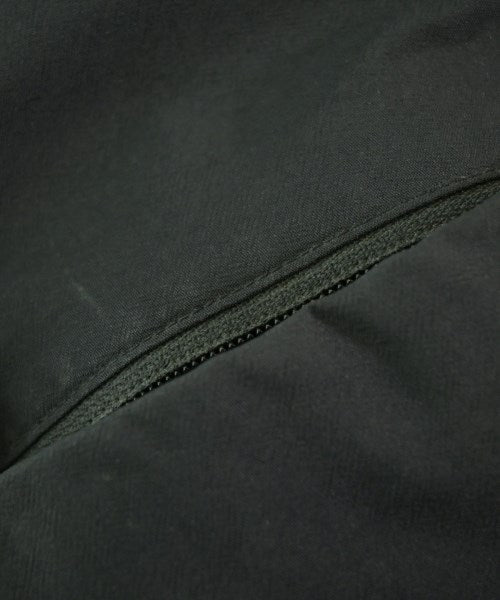 ARC'TERYX 羽絨夾克/背心