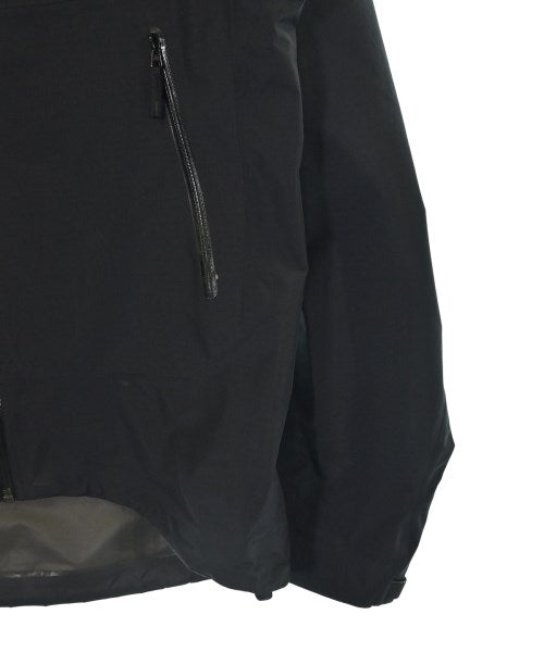 ARC'TERYX 山系外套