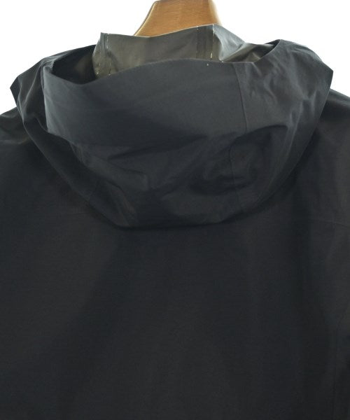 ARC'TERYX 山系外套
