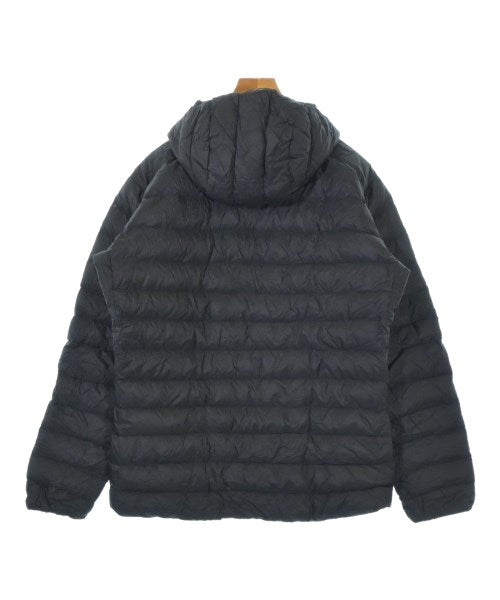 ARC'TERYX 羽絨夾克/背心