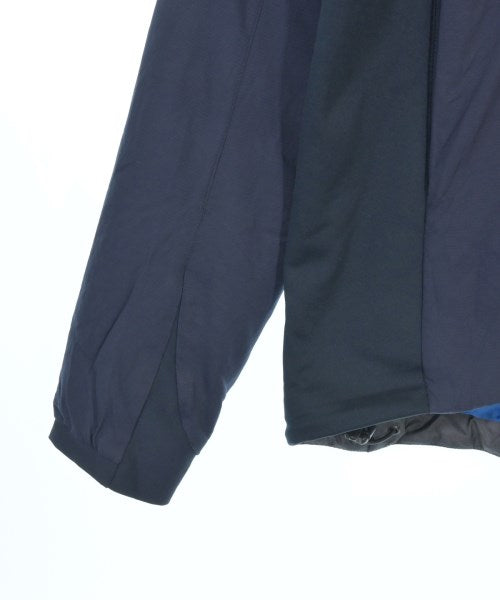 ARC'TERYX 羽絨夾克/背心