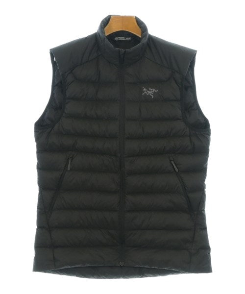 ARC'TERYX 羽絨夾克/背心