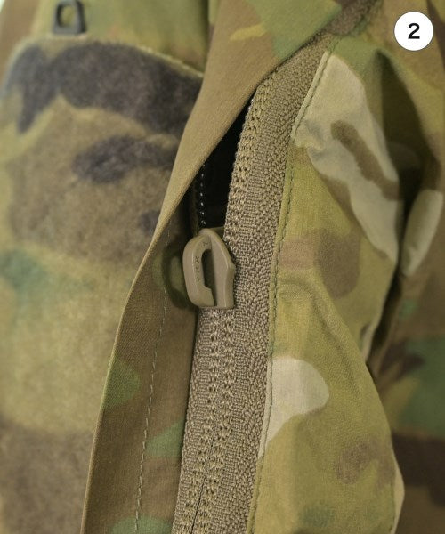 ARC'TERYX 羽絨夾克/背心