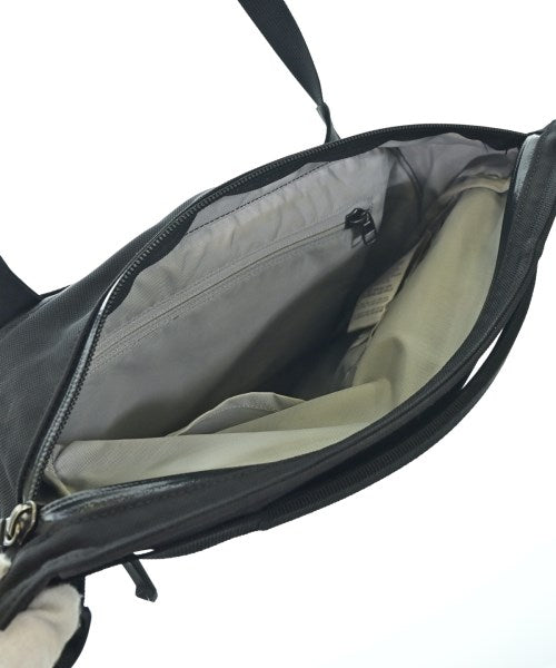 ARC'TERYX 肩背包