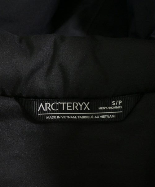 ARC'TERYX 斜紋夾克