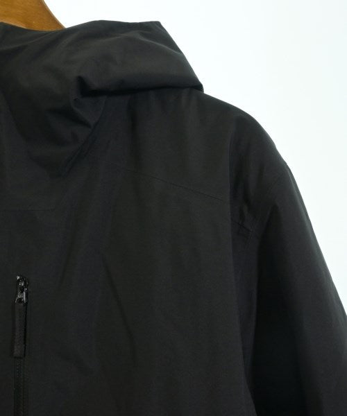 ARC'TERYX 斜紋夾克