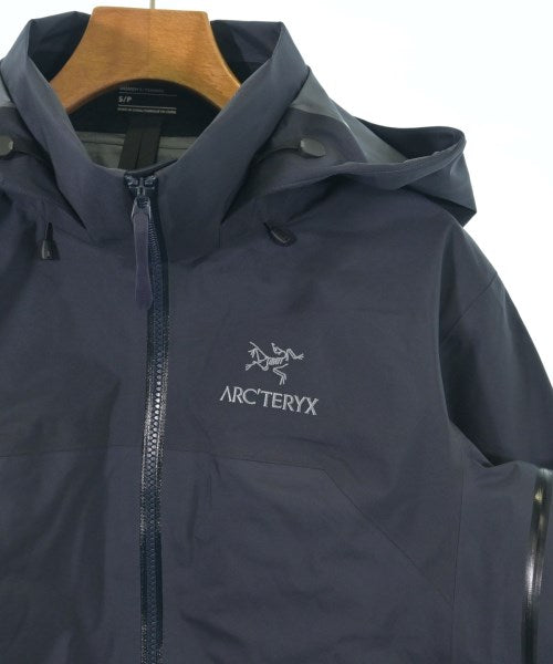ARC'TERYX 山系外套