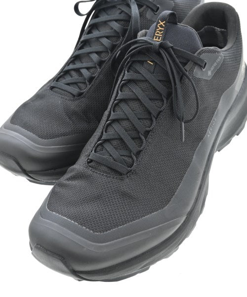 ARC'TERYX 運動鞋