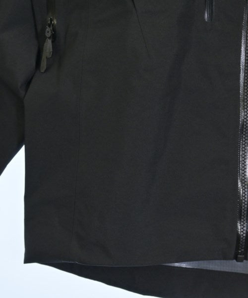 ARC'TERYX 山系外套