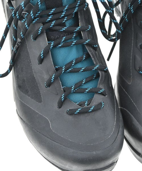 ARC'TERYX 靴子