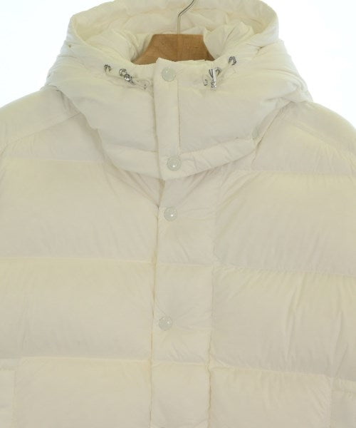 MONCLER 羽絨夾克/背心