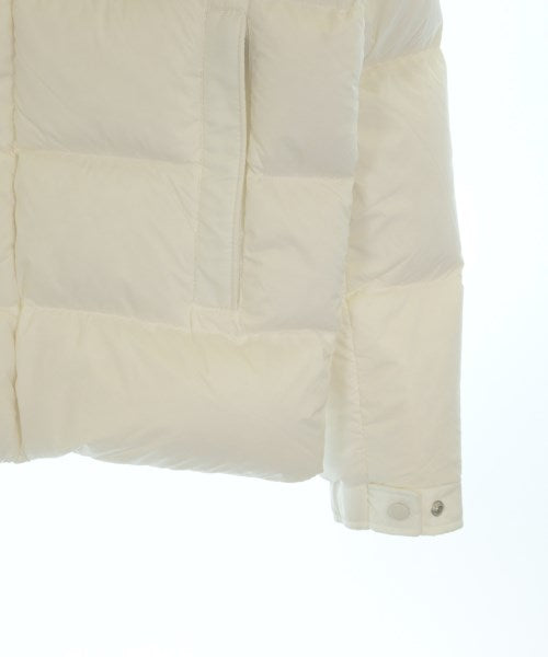 MONCLER 羽絨夾克/背心
