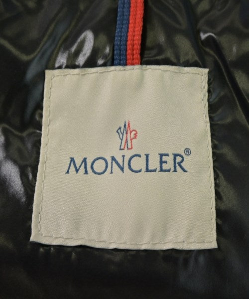 MONCLER 羽絨夾克/背心