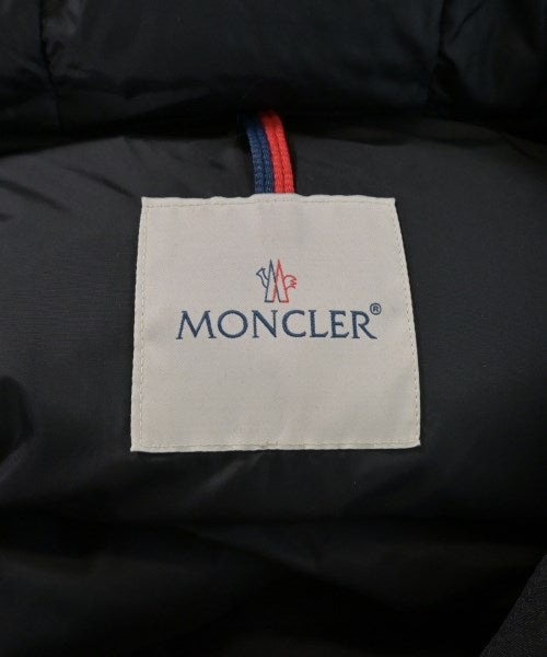 MONCLER 羽絨大衣