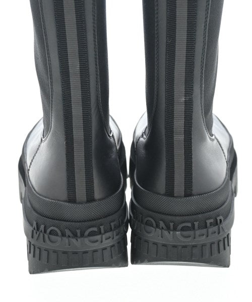 MONCLER 靴子