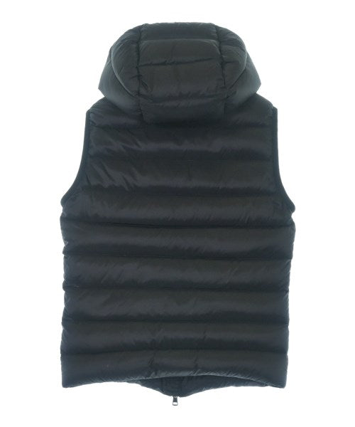 MONCLER 羽絨夾克/背心