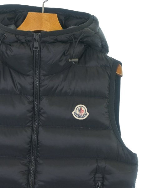 MONCLER 羽絨夾克/背心